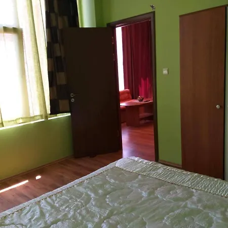Apartament Kalchevi *